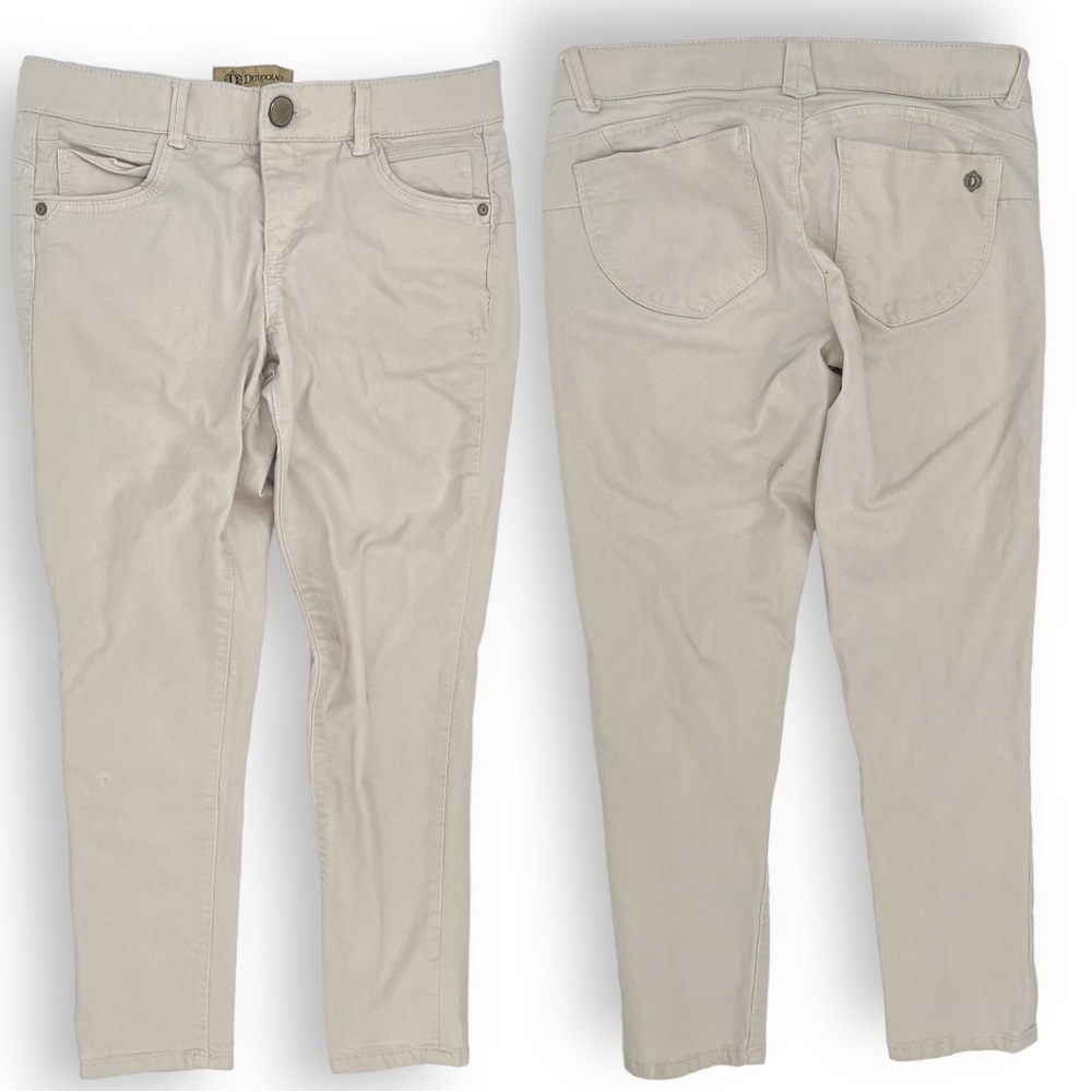 Democracy Women's Skinny Jeans in Soft Beige